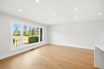 568 Simcoe Street • Collingwood, ON photo 9