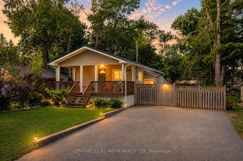 3448 CORONATION Avenue