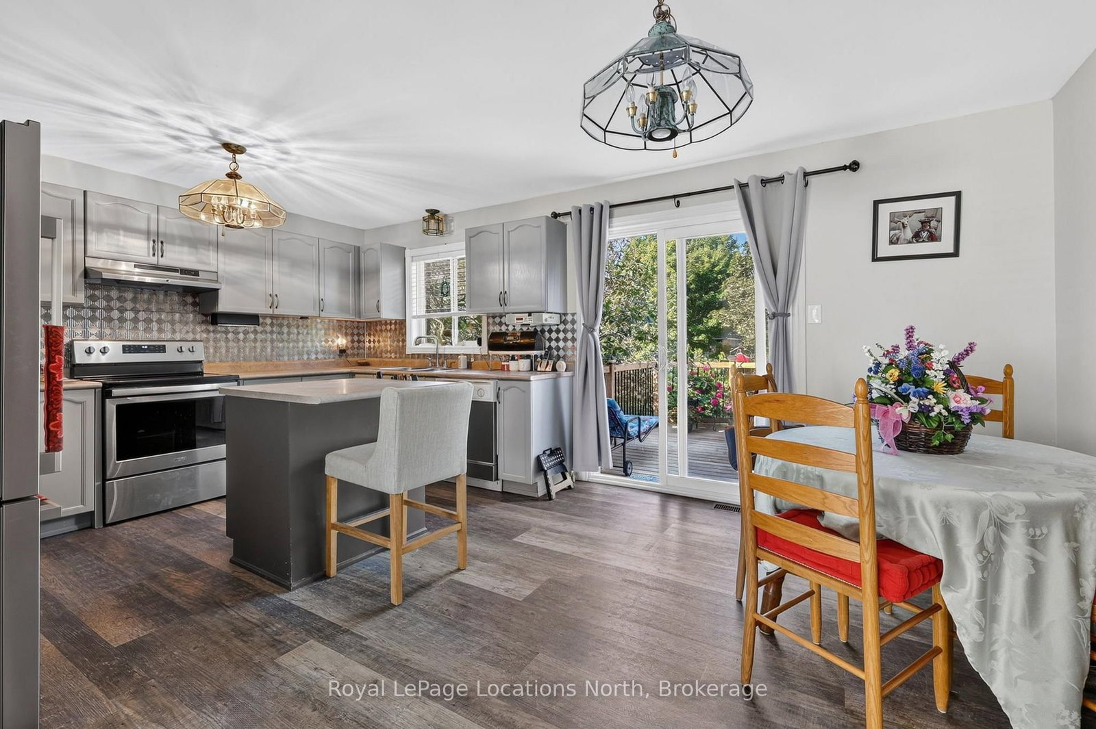 66 Royal Beech Drive • Wasaga Beach, ON photo 10