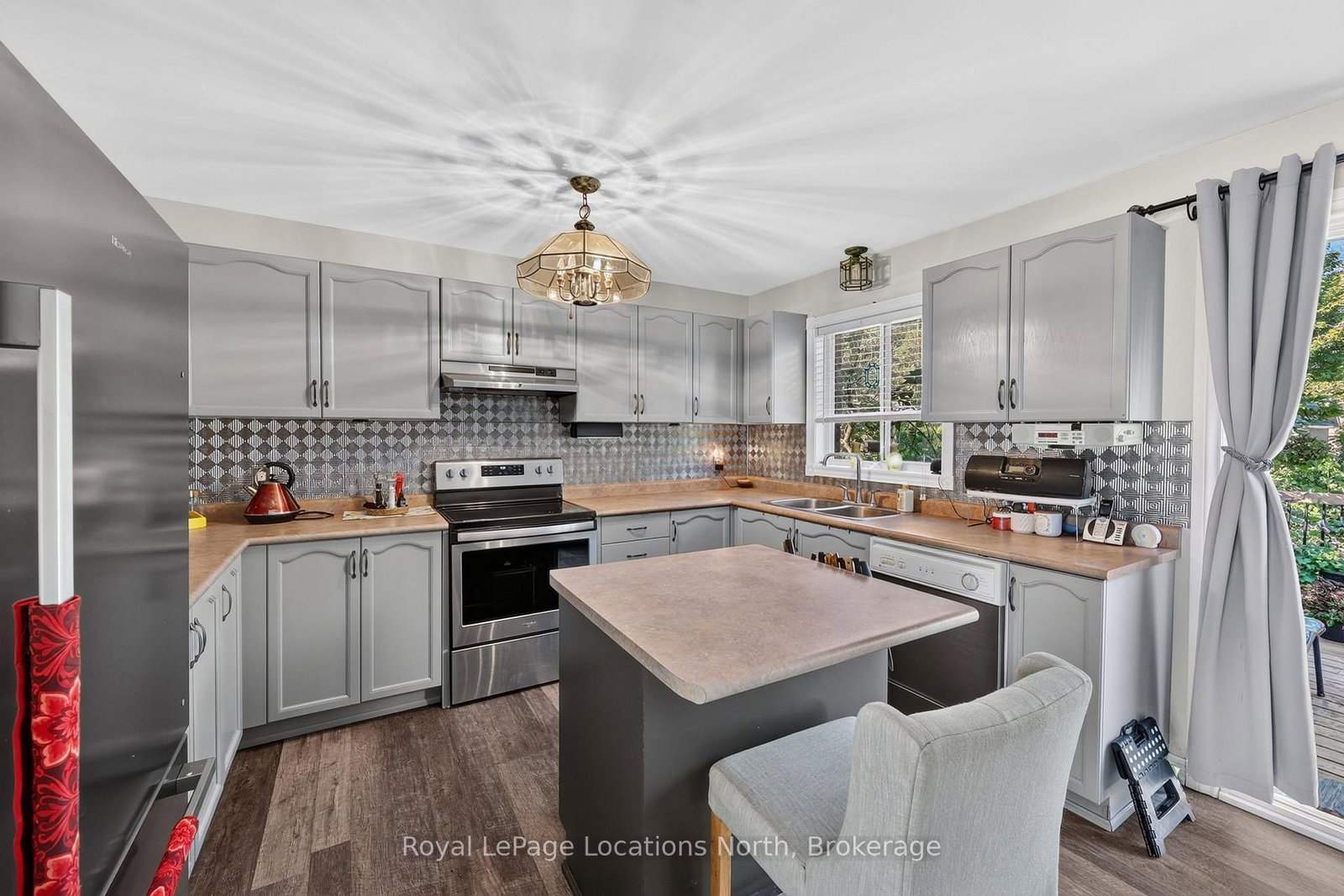 66 Royal Beech Drive • Wasaga Beach, ON photo 11