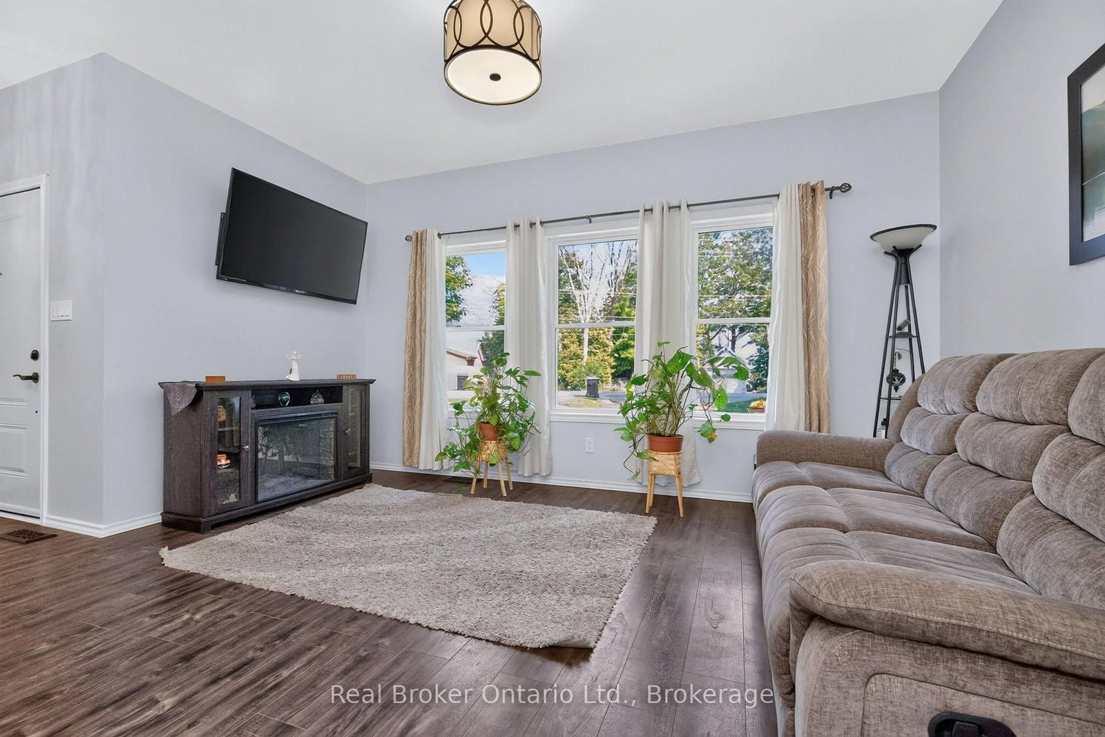 75 Bourgeois Beach Road • Tay, ON photo 8