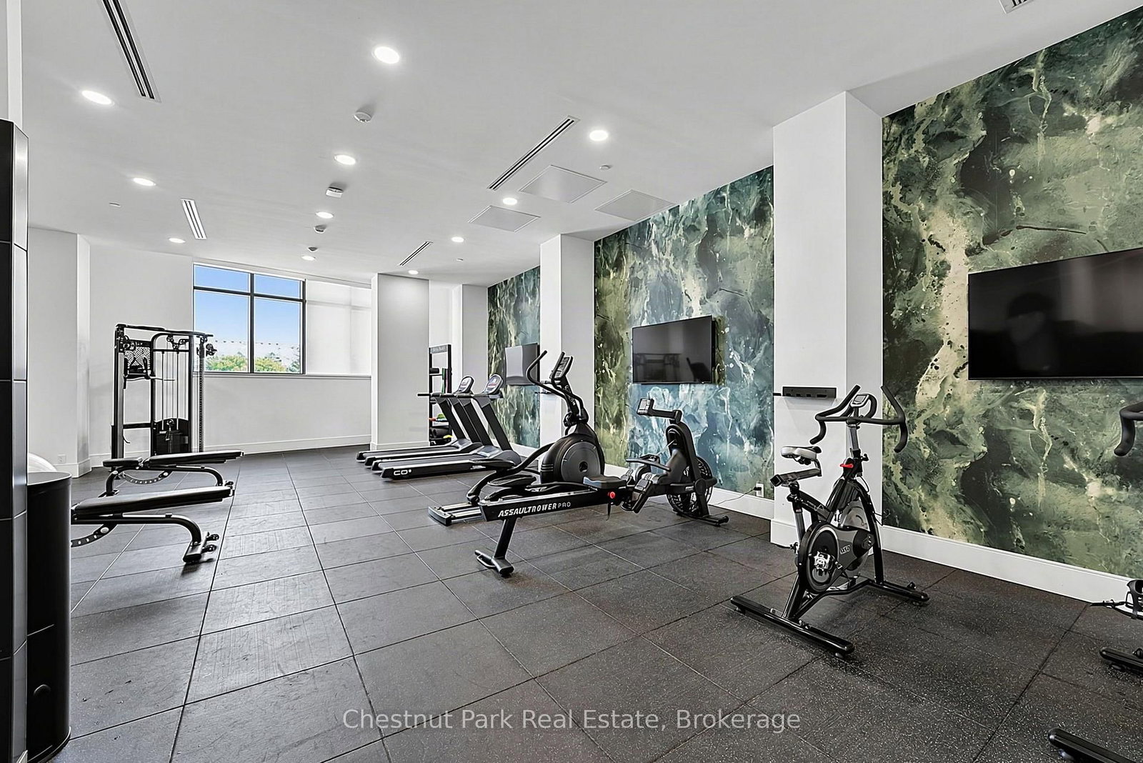 31 Huron Street • #618 • Collingwood, ON photo 38