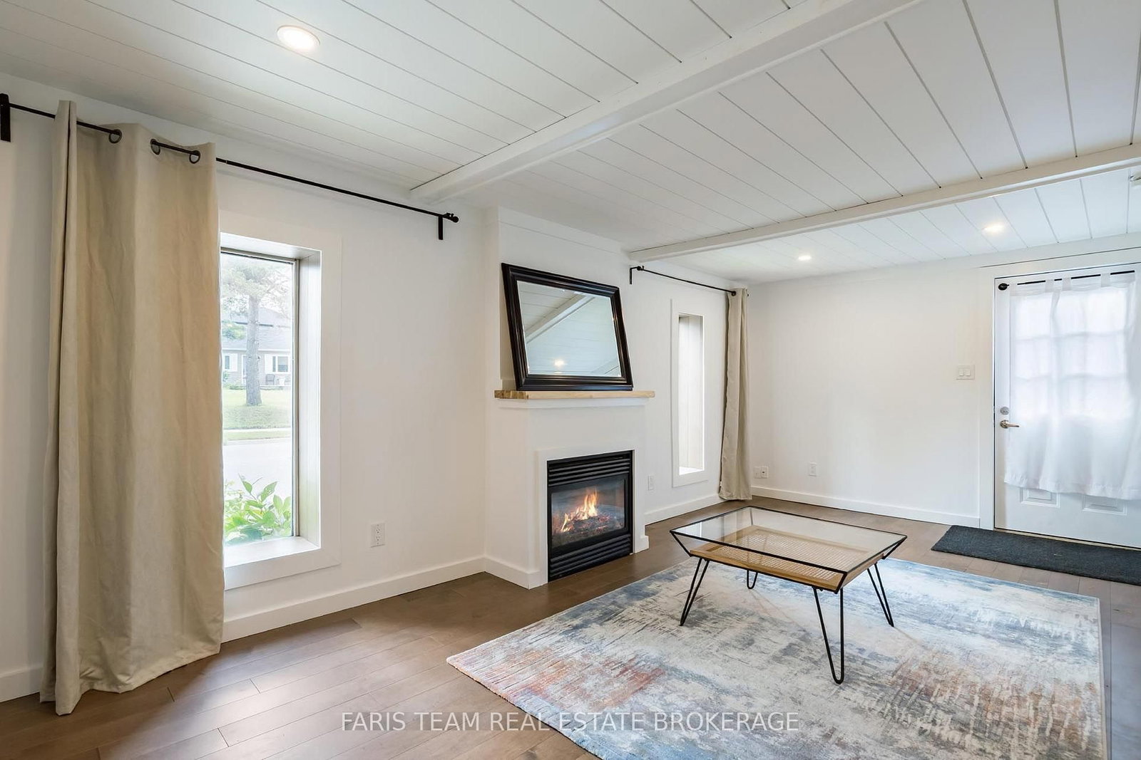 204 Cox Mill Road • Barrie, ON photo 12
