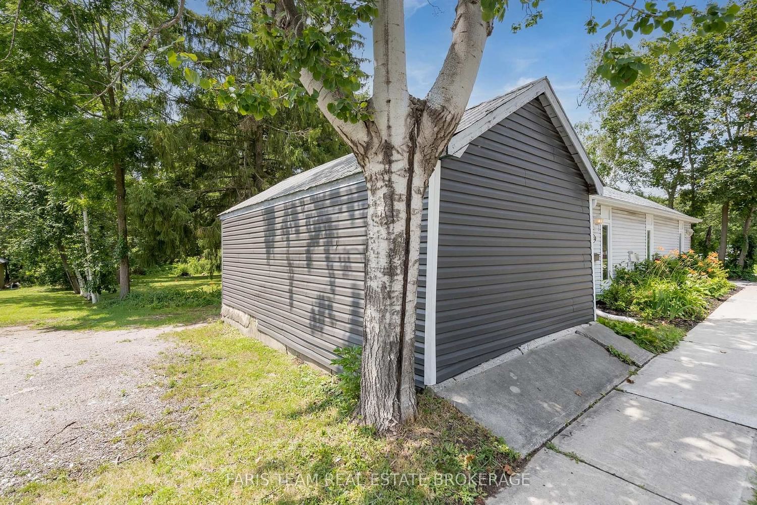 204 Cox Mill Road • Barrie, ON photo 24