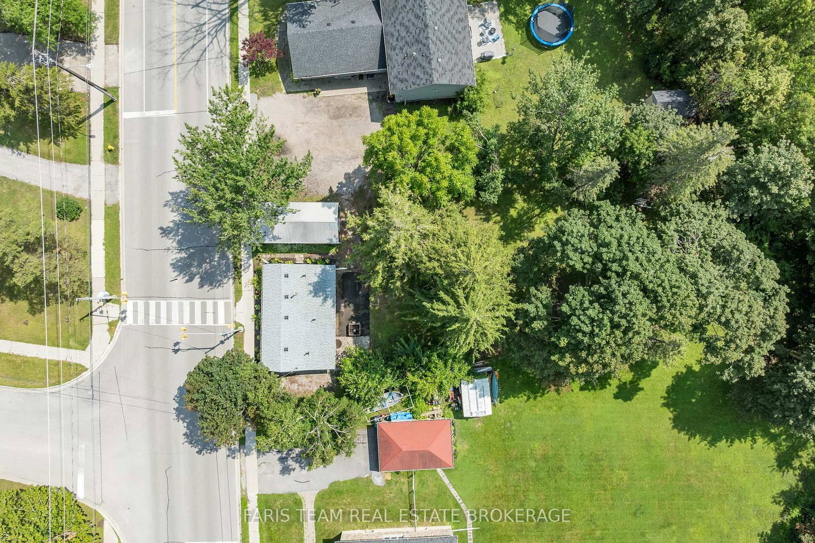 204 Cox Mill Road • Barrie, ON photo 29