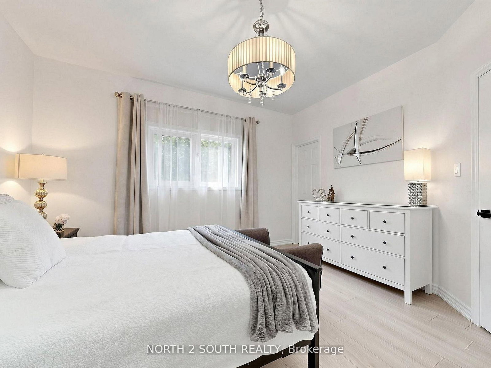 21 Black Ash Trail • Barrie, ON photo 18