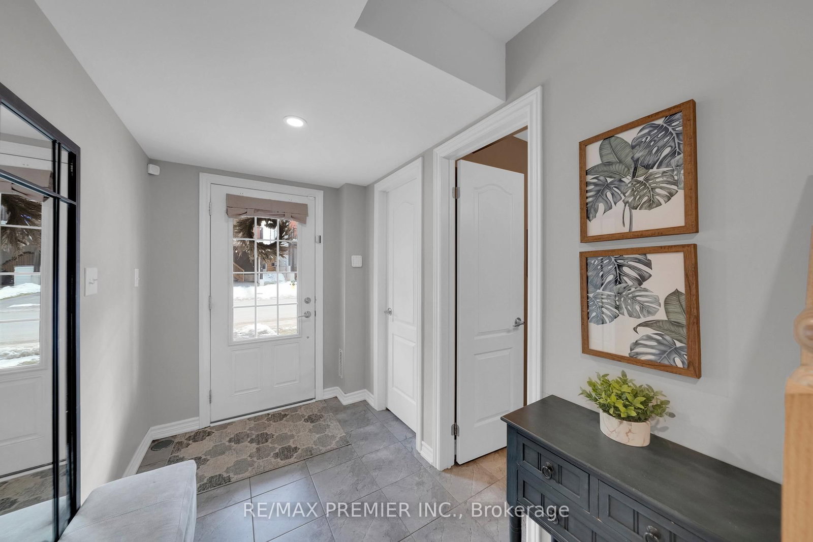 48 Andean Lane, Barrie 2