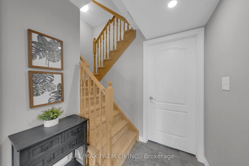 48 Andean Lane photo 5