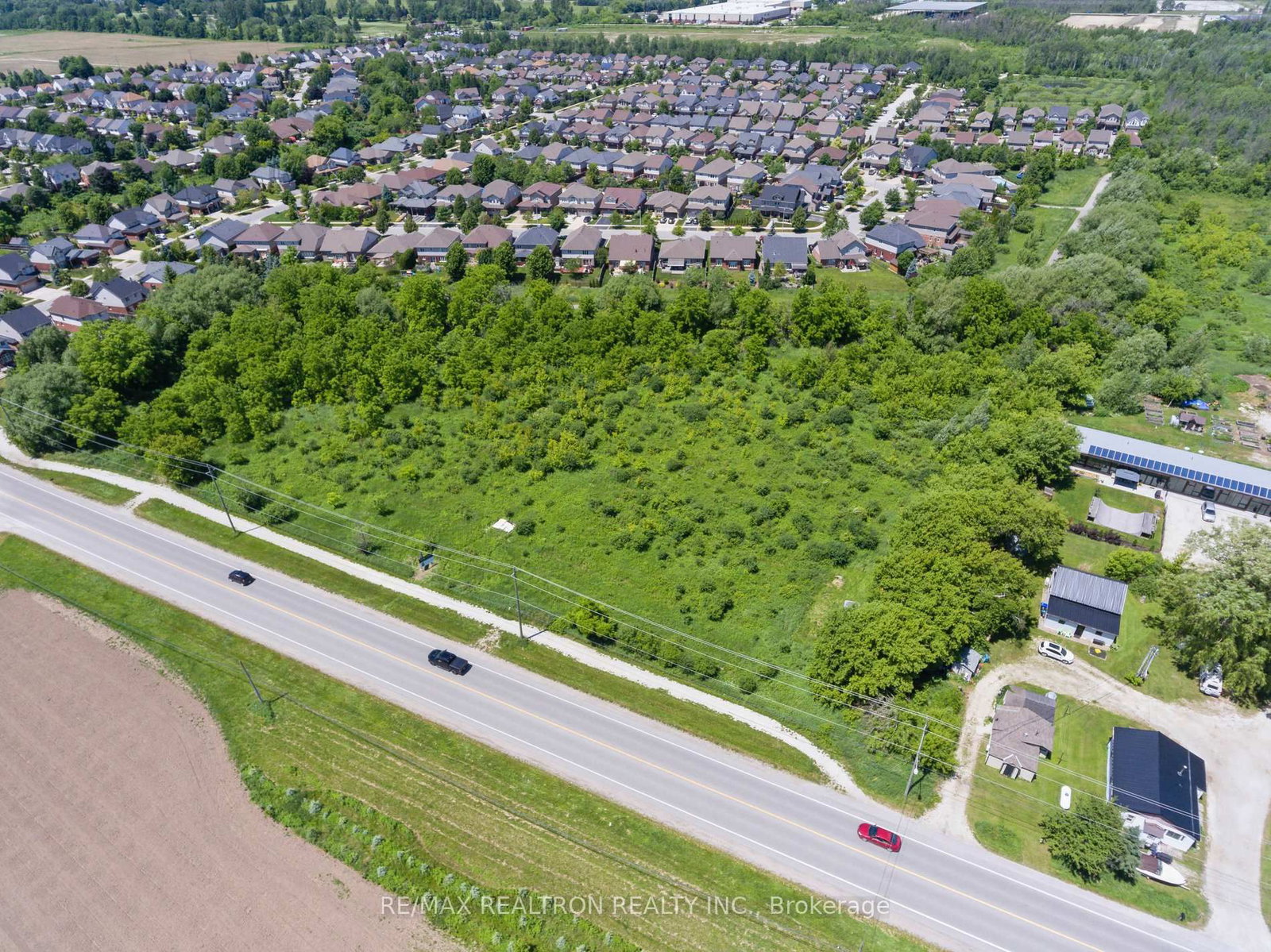 Listing Image 7