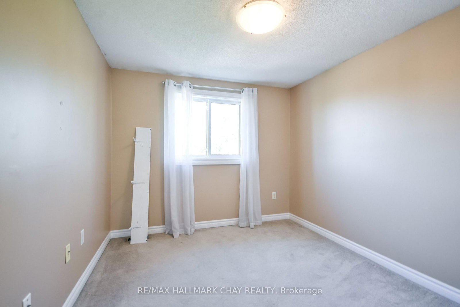 17 Srigley Street • Barrie, ON photo 26