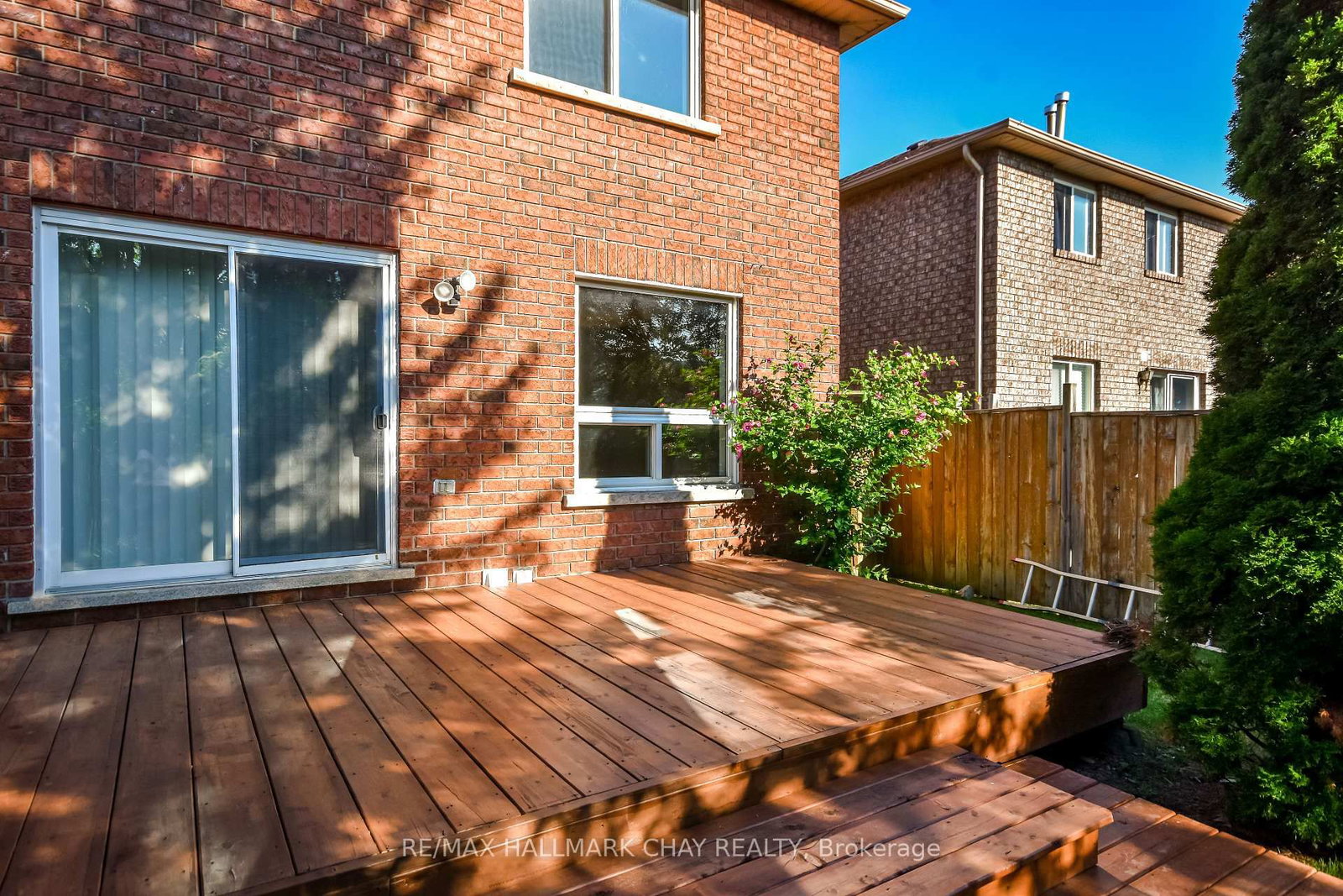 17 Srigley Street • Barrie, ON photo 38