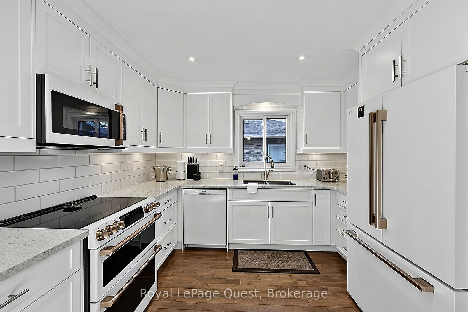 44 Trillium Crescent • Barrie, ON photo 14
