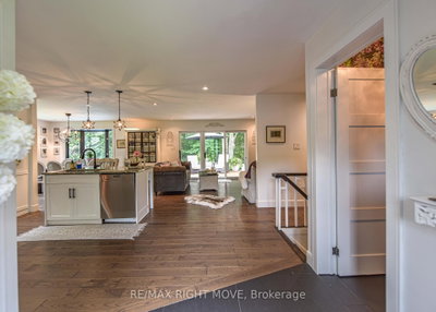 1220 Birchcliffe Crescent • Severn, ON photo 5