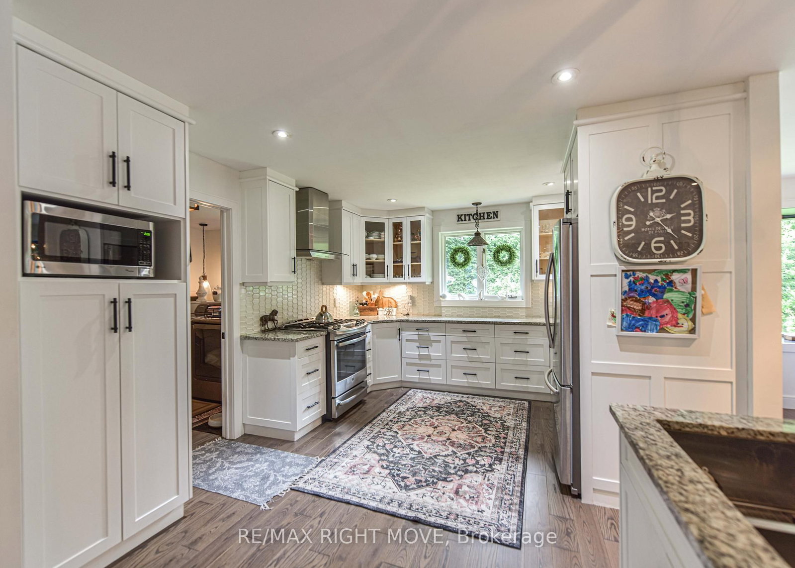1220 Birchcliffe Crescent • Severn, ON photo 6