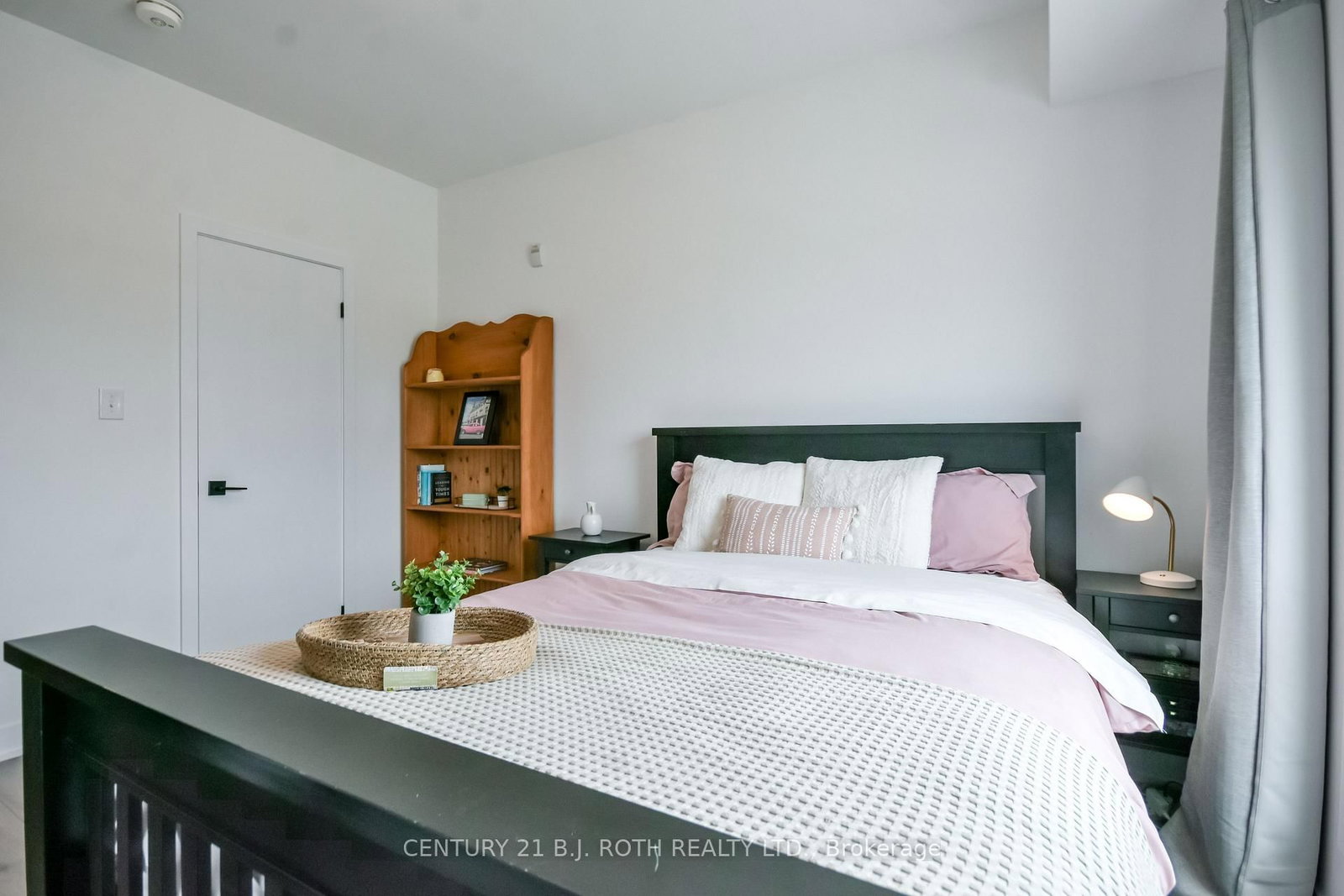8 Culinary Lane • #604 • Barrie, ON photo 16