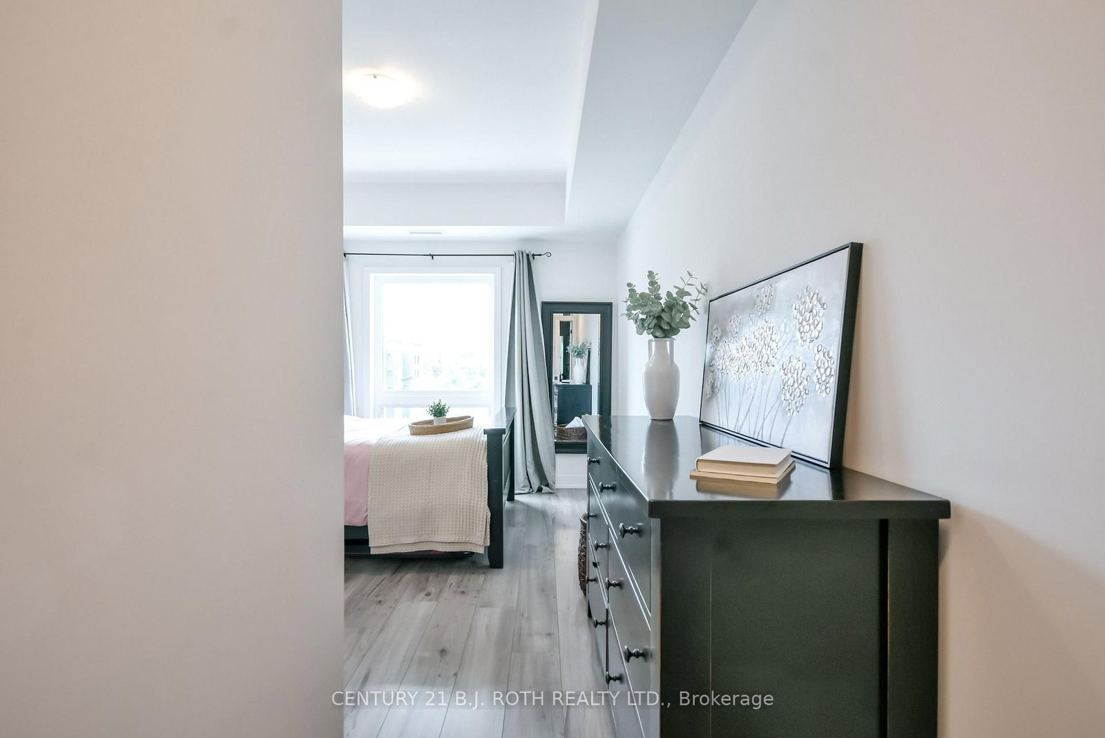 8 Culinary Lane • #604 • Barrie, ON photo 21