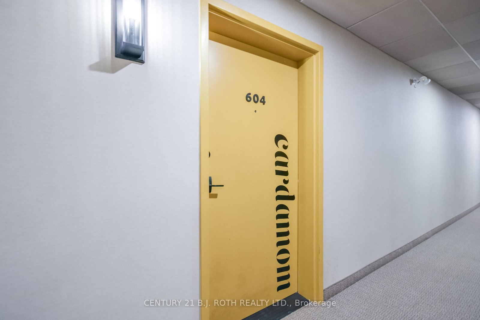 8 Culinary Lane • #604 • Barrie, ON photo 24