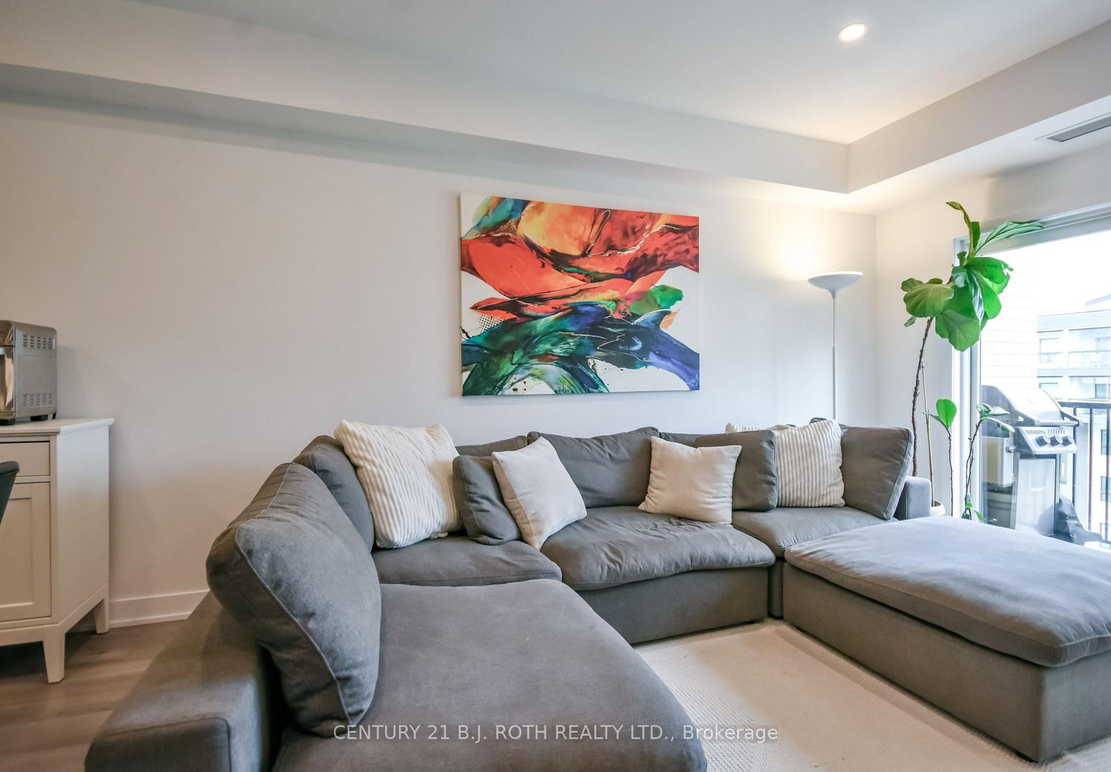 8 Culinary Lane • #604 • Barrie, ON photo 9