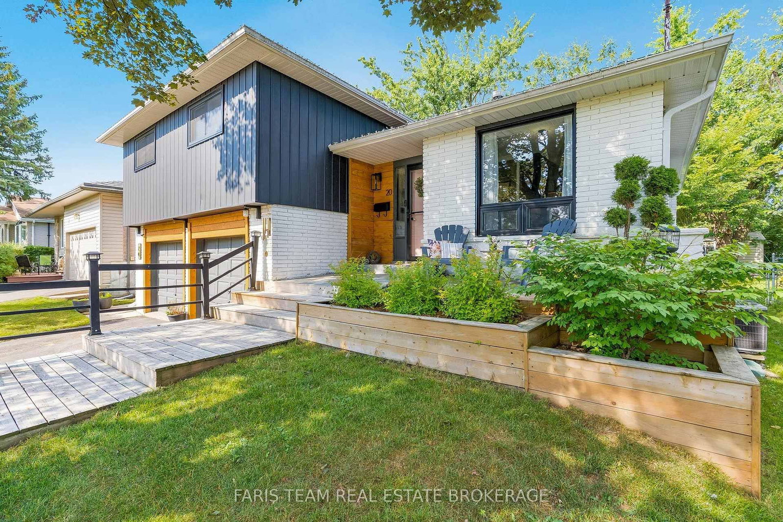 20 Carol Road • Barrie, ON photo 4