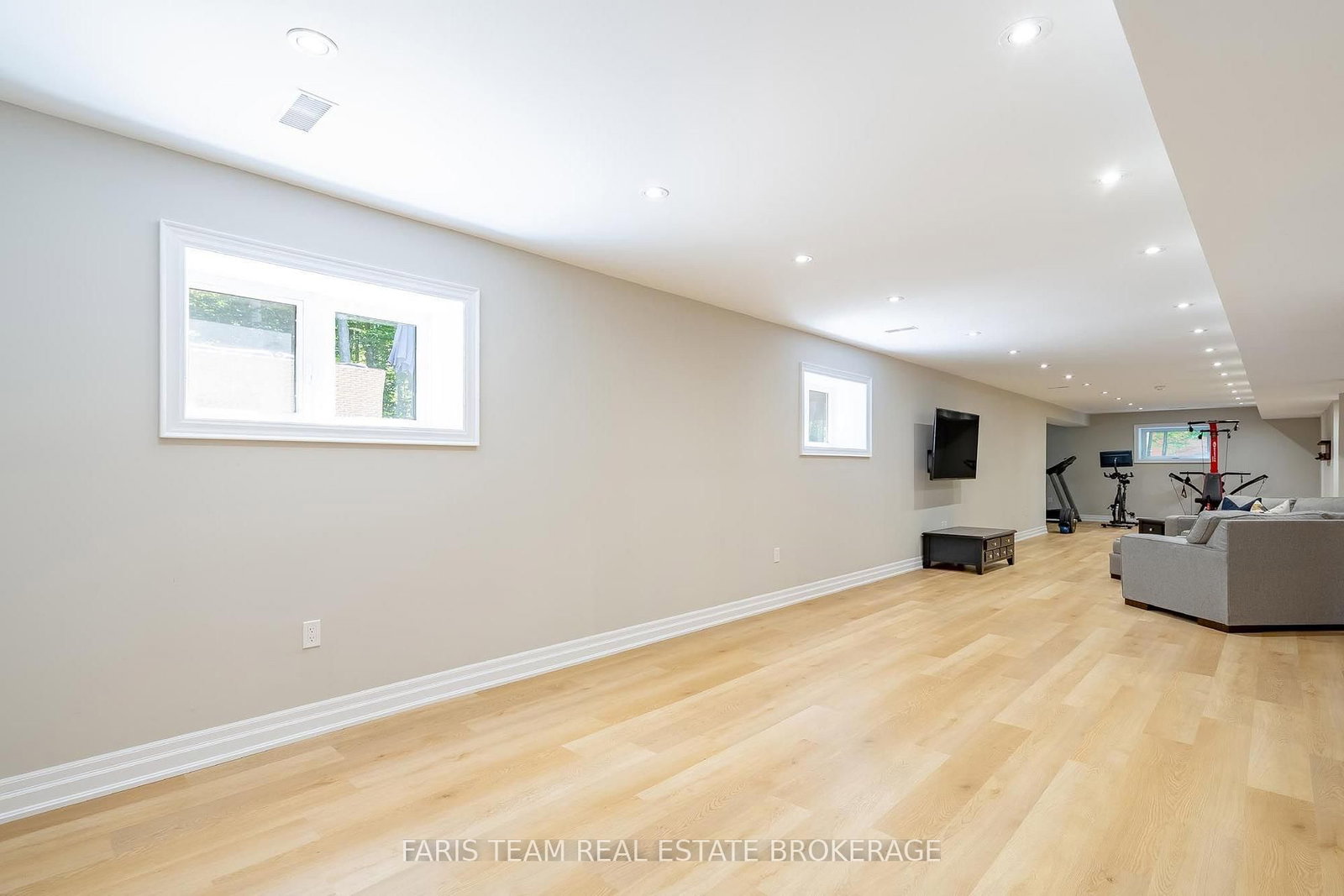 41 Tall Pines Drive • Tiny, ON photo 28