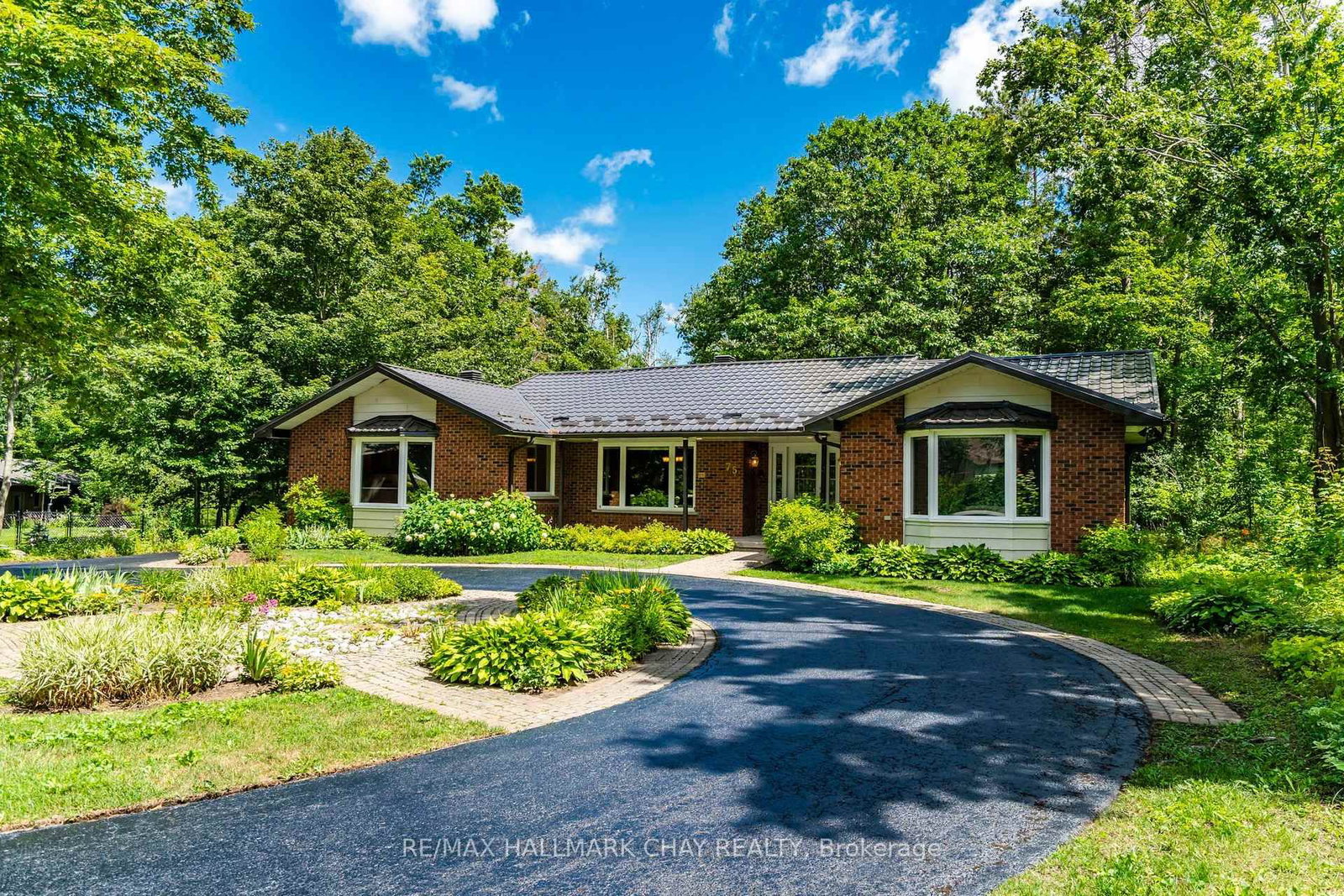 75 Cathedral Pines Road • Oro-Medonte, ON photo 1