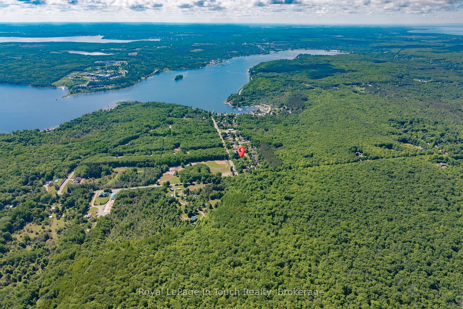 756 Champlain Road • Tiny, ON photo 18