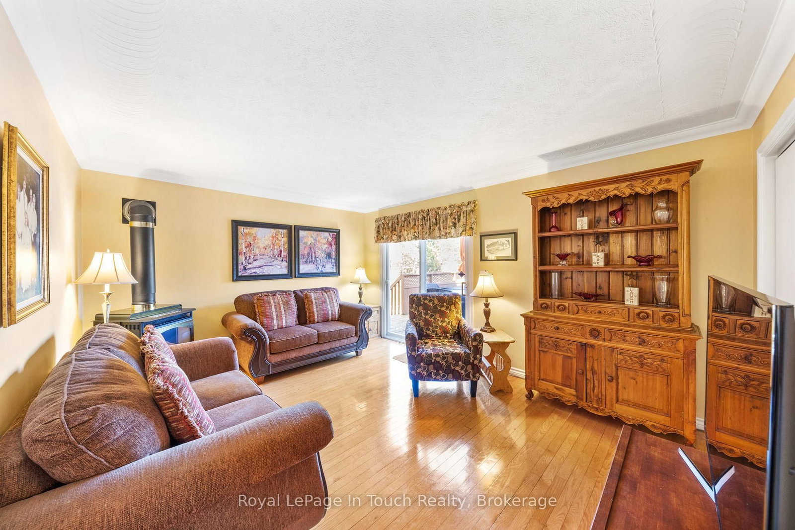 756 Champlain Road • Tiny, ON photo 28