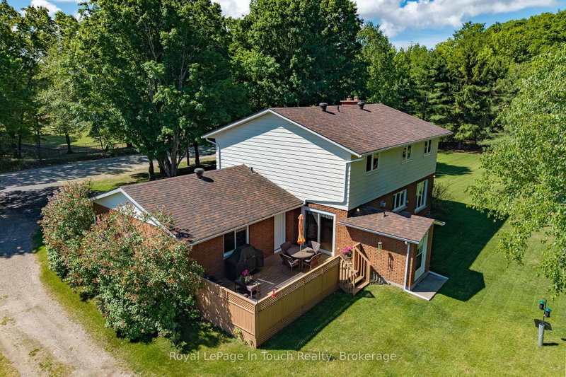 756 Champlain Rd photo 4