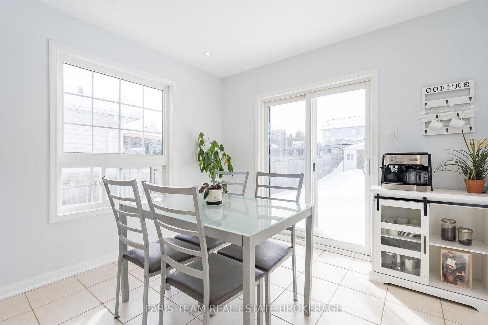 92 Wesley Avenue • Wasaga Beach, ON photo 9