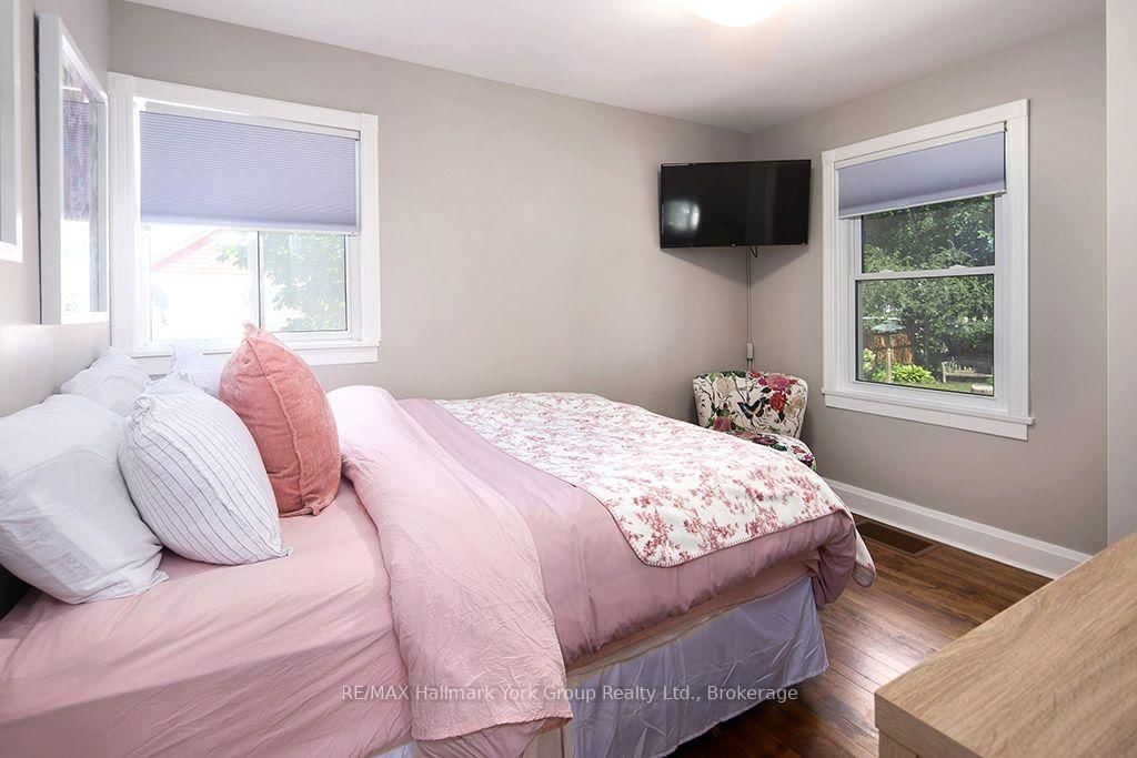 495 Maple Street • Collingwood, ON photo 16