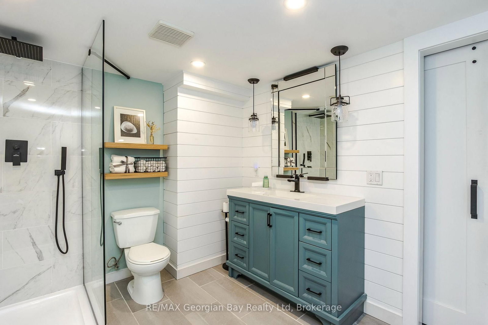 475 Athabaska Street • Tay, ON photo 30