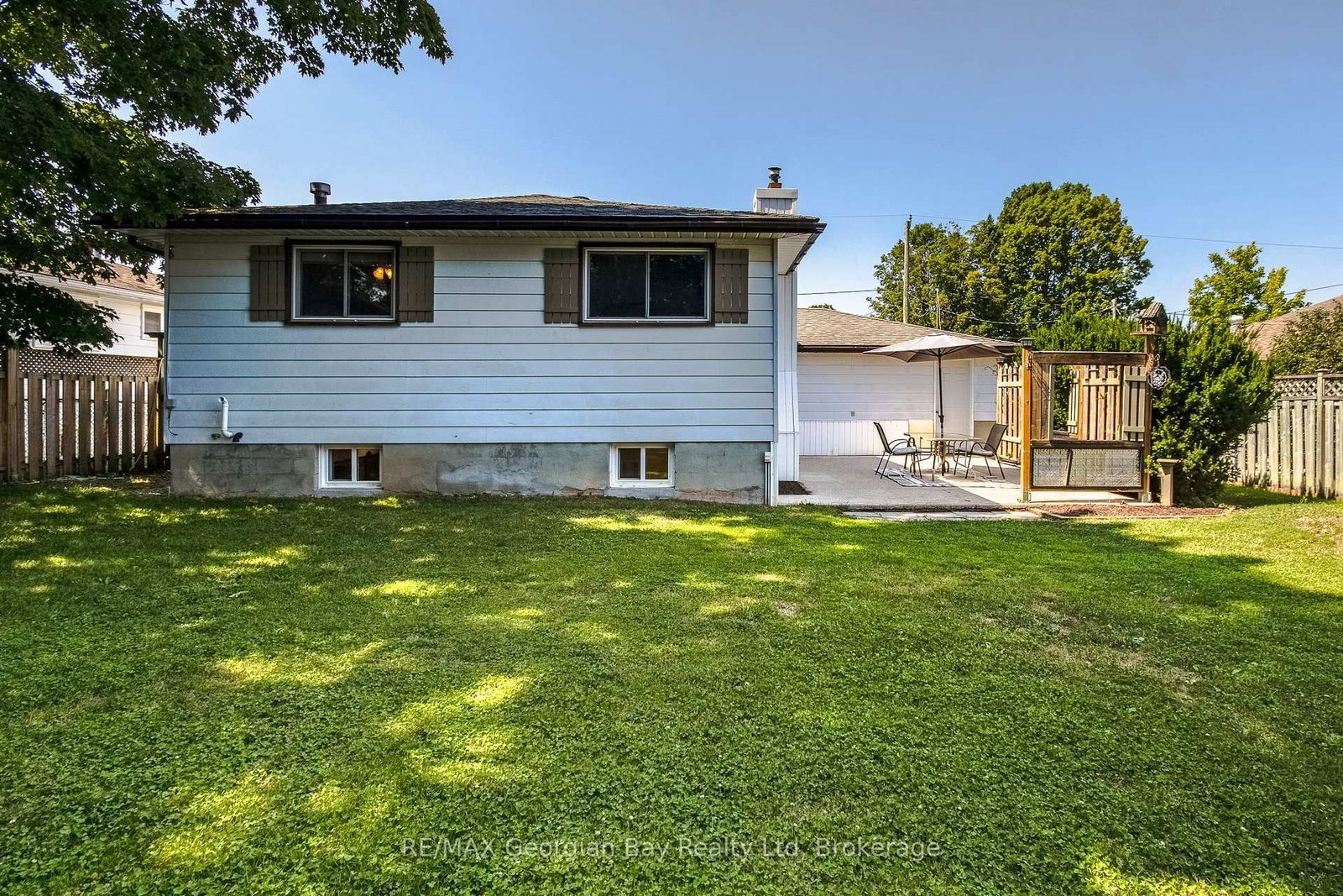 475 Athabaska Street • Tay, ON photo 40