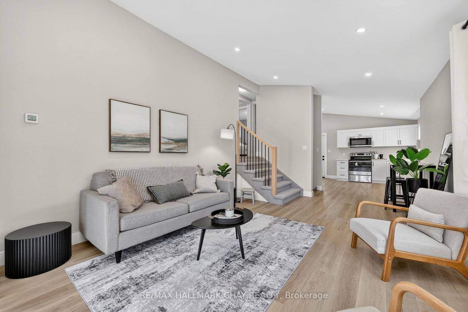 8717 Beachwood Road • Wasaga Beach, ON photo 26