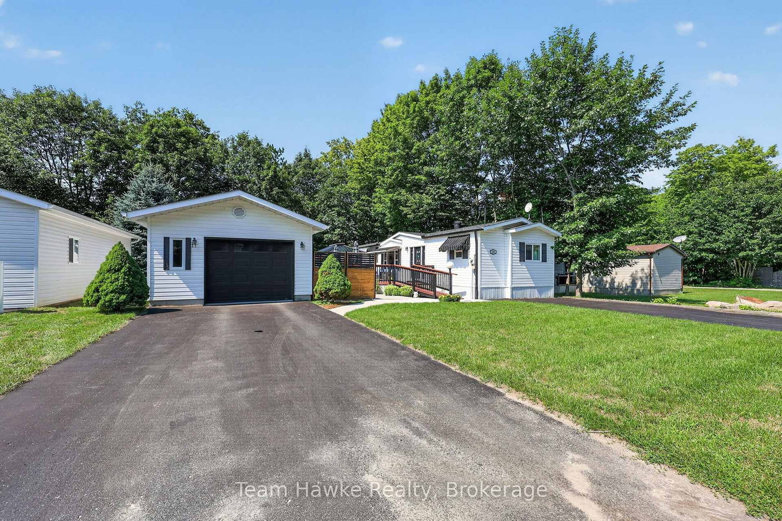 5411 Elliott Side Road • #58 • Tay, ON photo 4