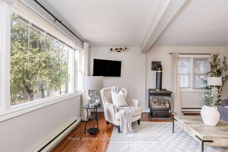 55 47th Street N