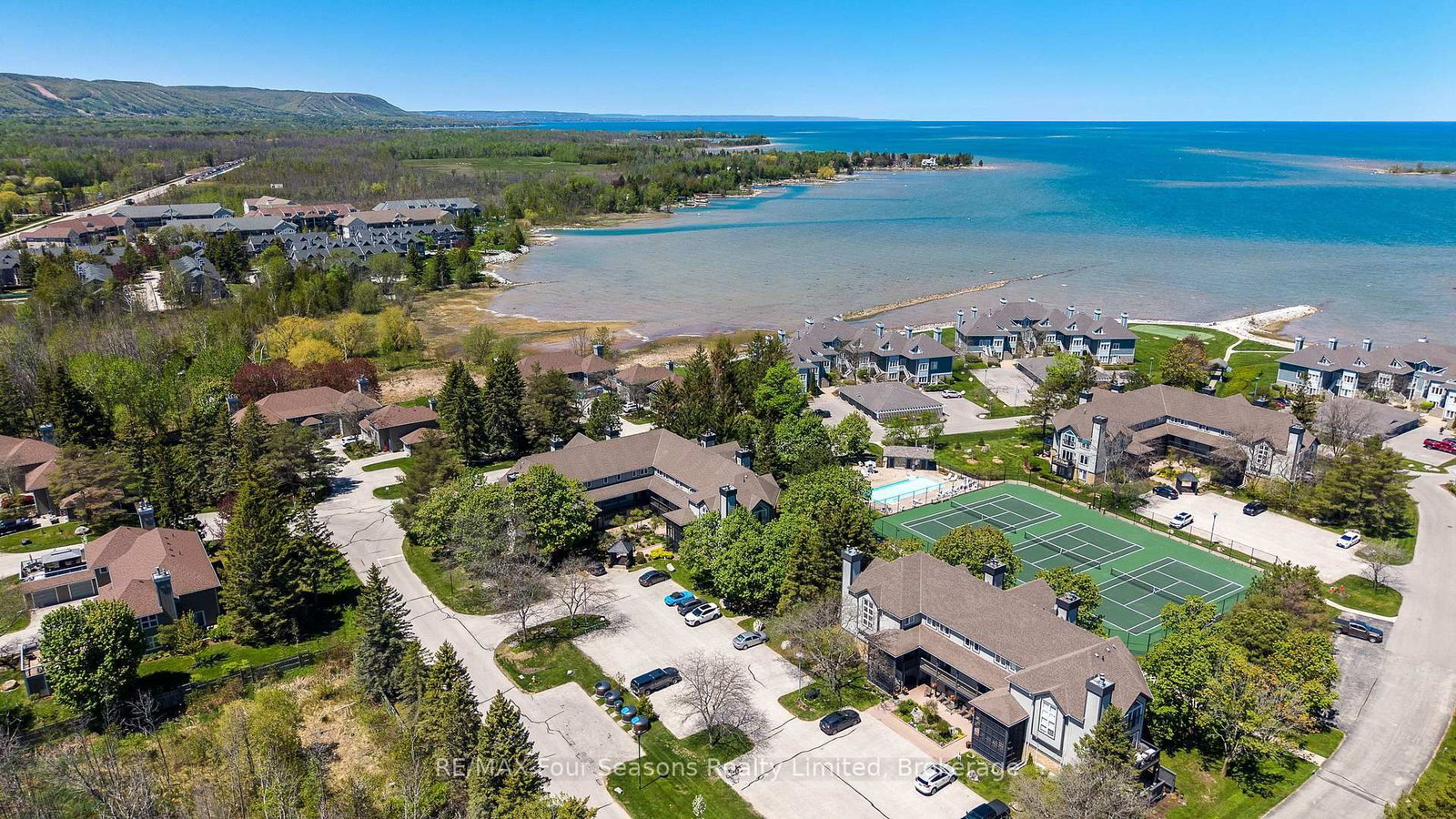 783 Johnston Park Avenue • Collingwood, ON photo 16