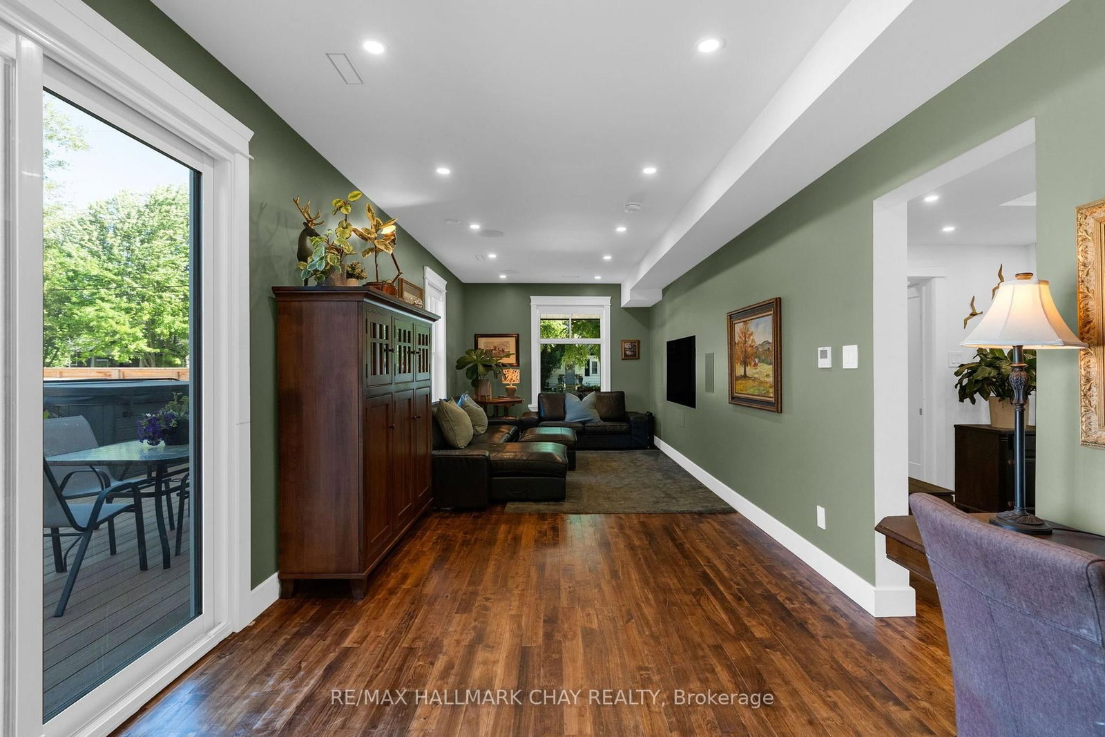26 Edward Street W • Clearview, ON photo 15