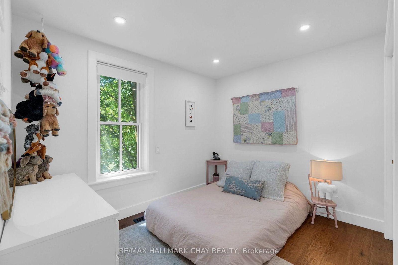 26 Edward Street W • Clearview, ON photo 23
