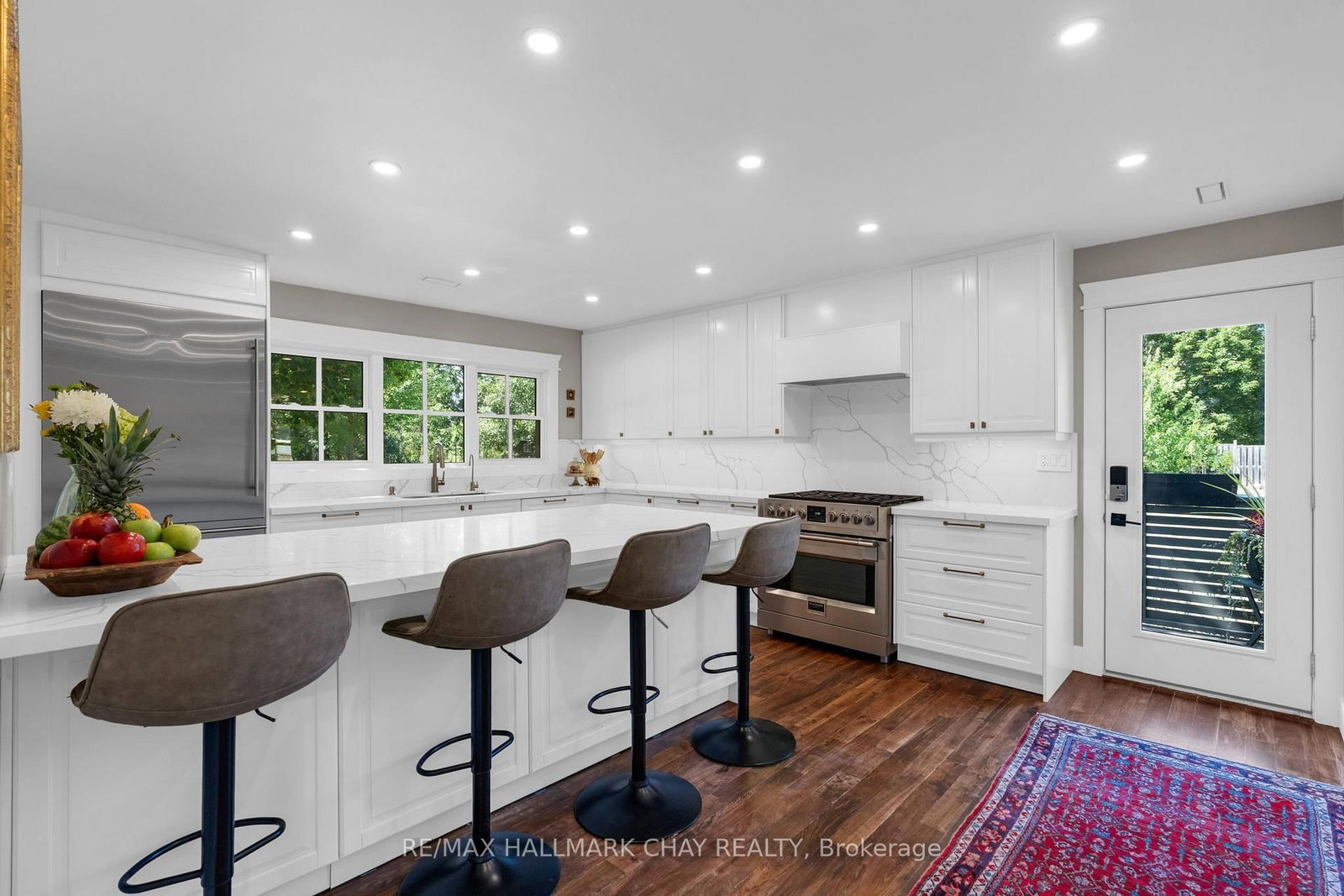 26 Edward Street W • Clearview, ON photo 8