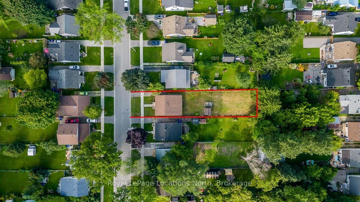 107 EIGHTH Street • Collingwood, ON photo 1