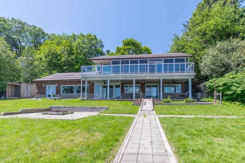 405 Champlain Road