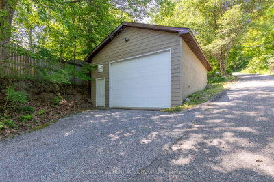 405 Champlain Road • Penetanguishene, ON photo 5