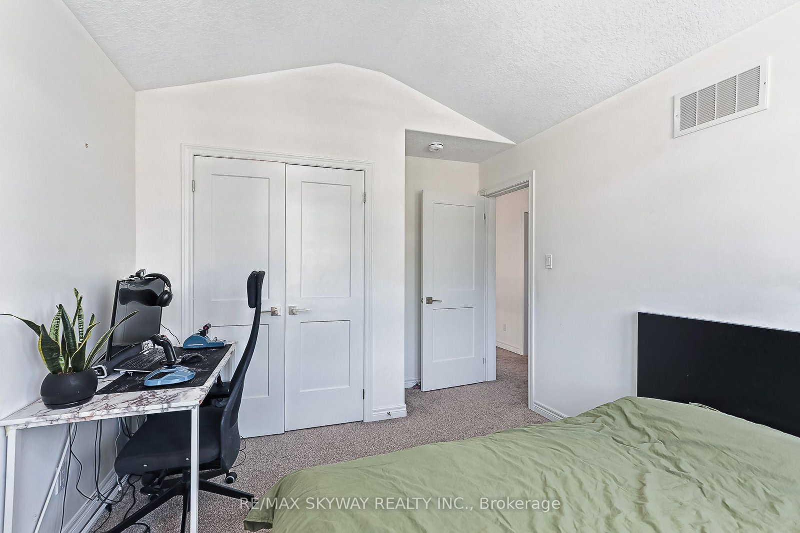 103 Plewes Drive W • Collingwood, ON photo 40