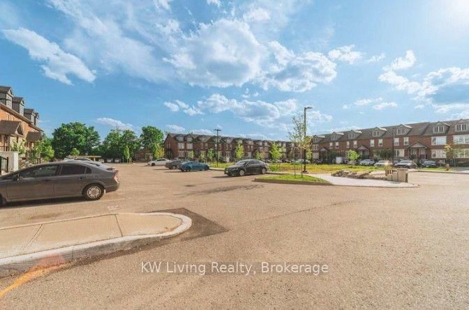 10 - 252 Penetanguishene Road
