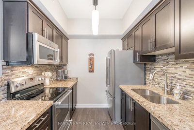 40 Ferndale Drive S • #210 • Barrie, ON photo 7