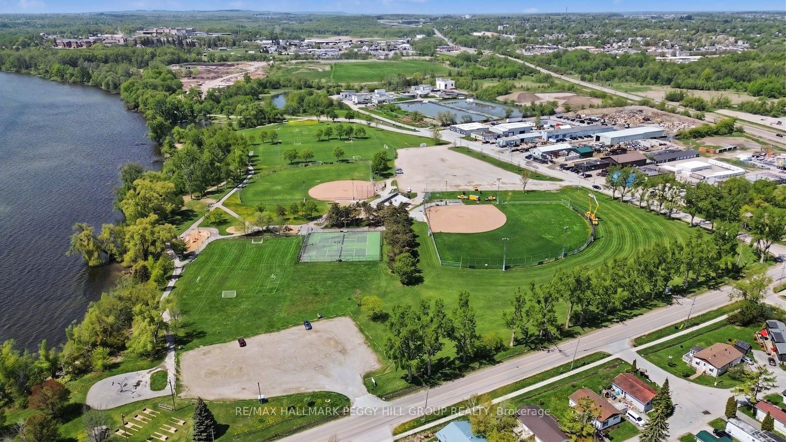 22 Olive Crescent • Orillia, ON photo 16