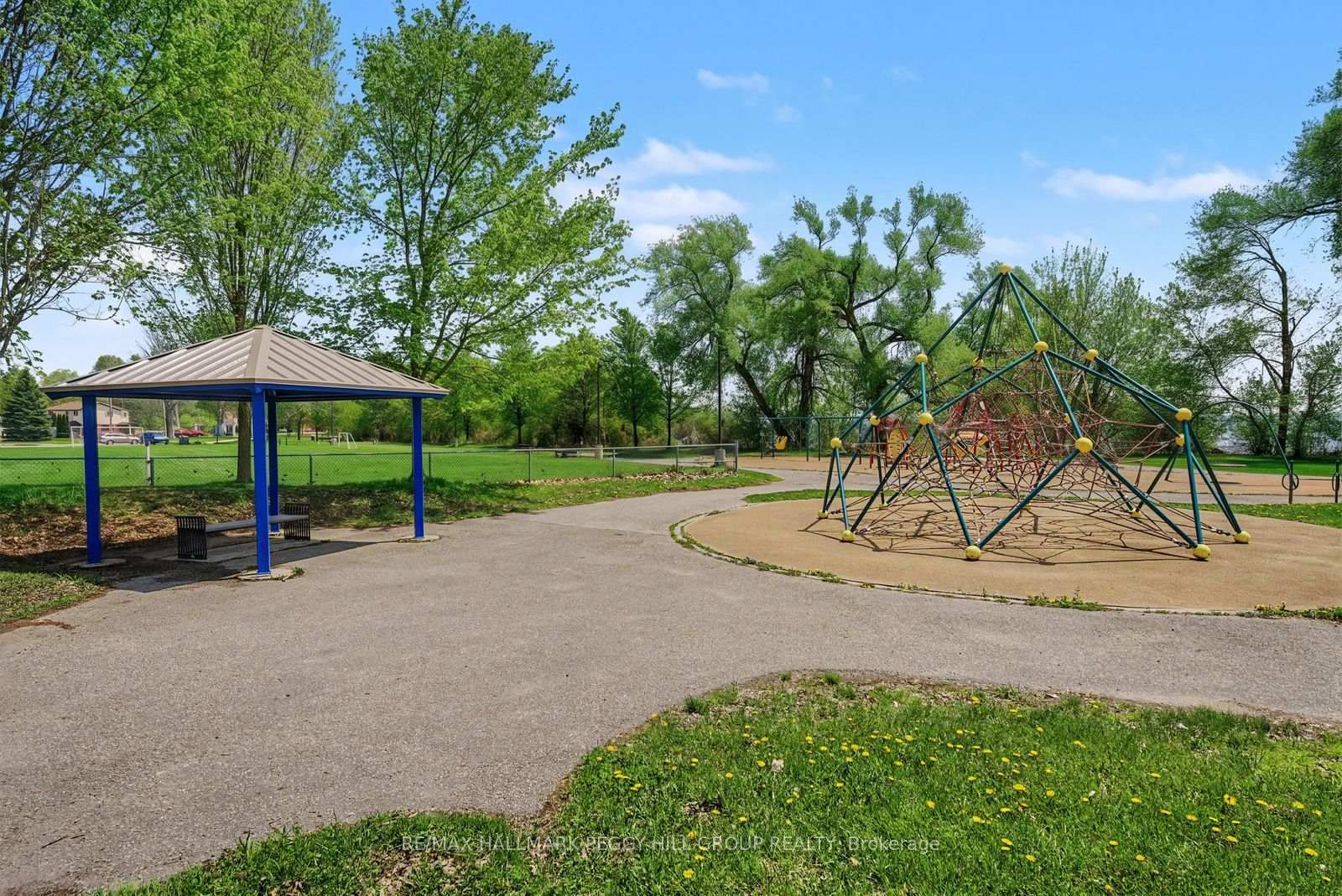 22 Olive Crescent • Orillia, ON photo 18