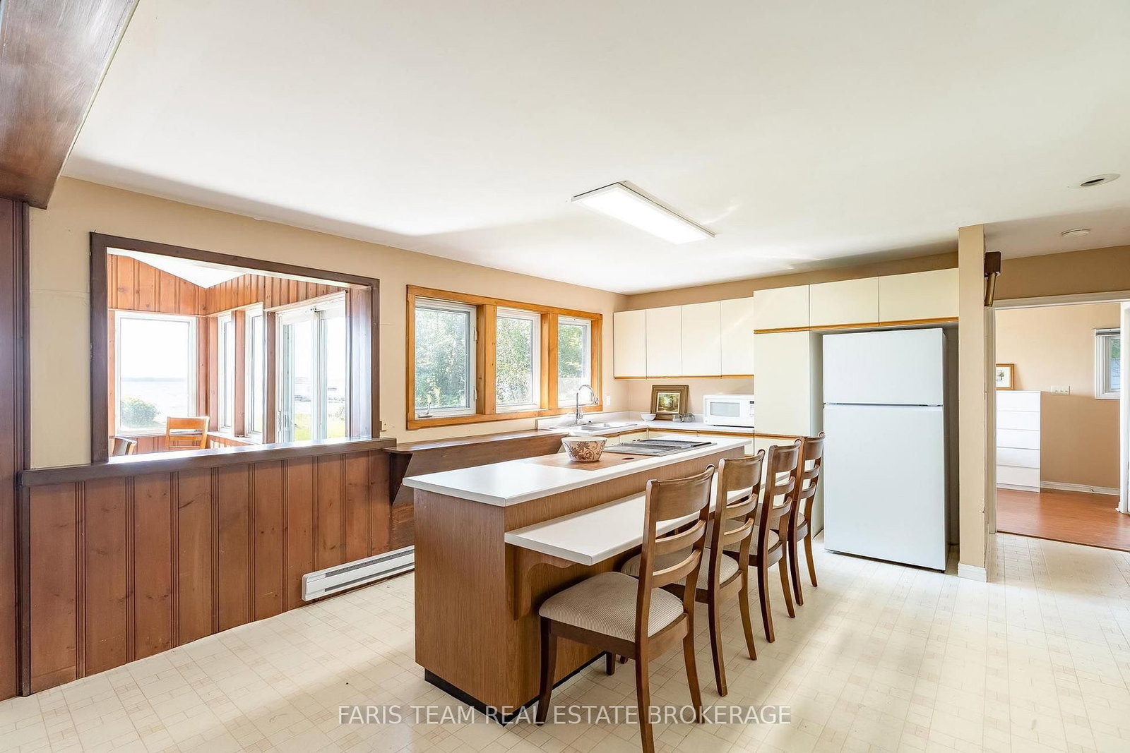 1467 Cunningham Crescent • Severn, ON photo 6
