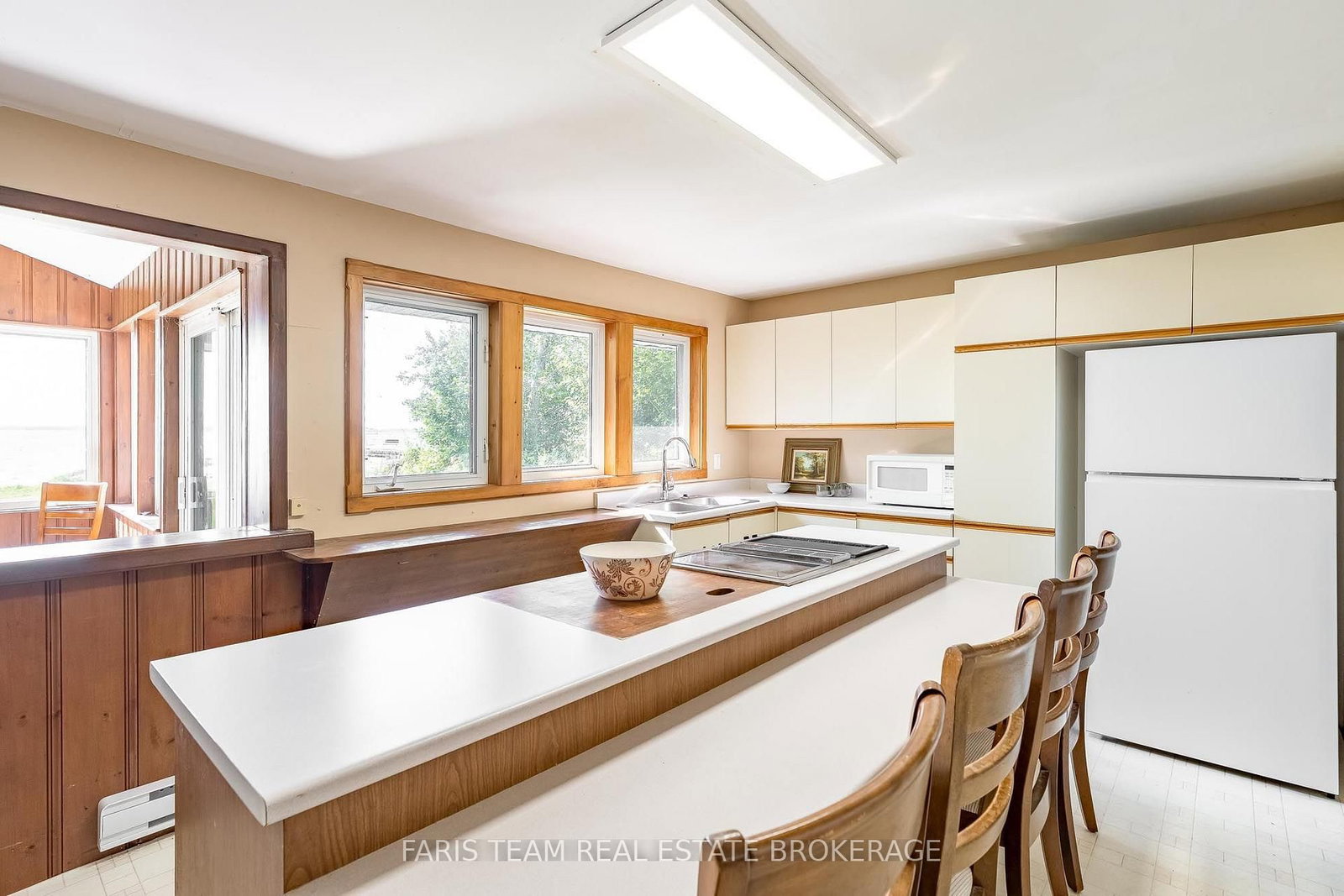 1467 Cunningham Crescent • Severn, ON photo 9