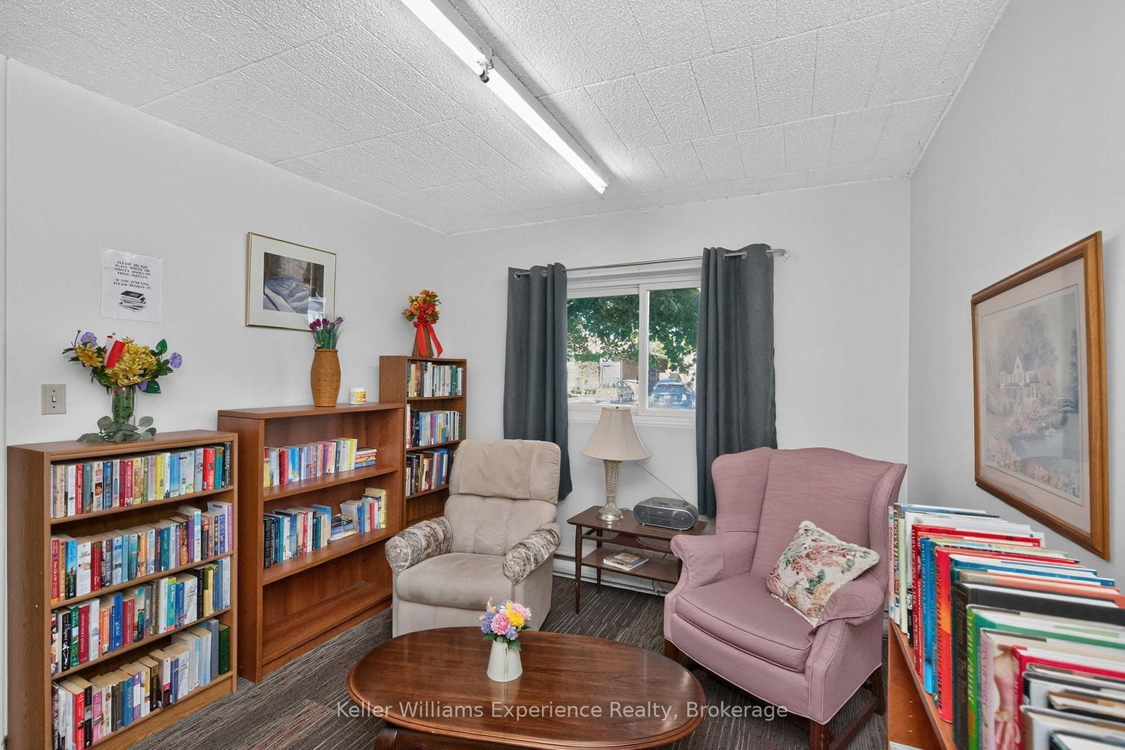 Listing Image 37